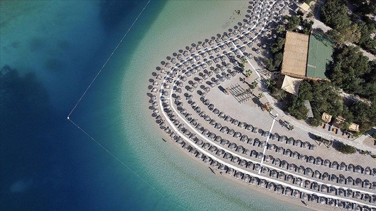 Türkiye’nin 2026 Mavi Bayrak Başarısı: İller ve Halk Plajlarıyla Güçlenen Kıyı Vizyonu