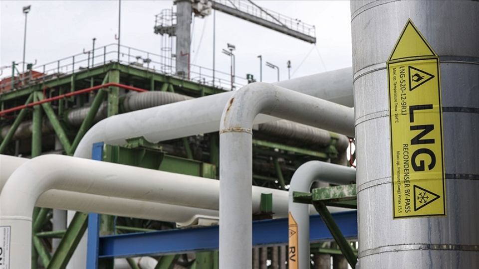UEA Raporu: LNG Tedarikinde Gecikmeler ve Piyasa Dengesine Etkileri