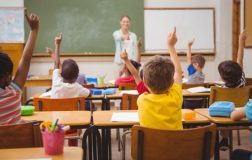 Yıl İçindeki Ara Tatillerin Kaldırılması ve Yaz Tatiliyle Birleştirilmesi Planı – Bakan Tekin’in Açıklamaları