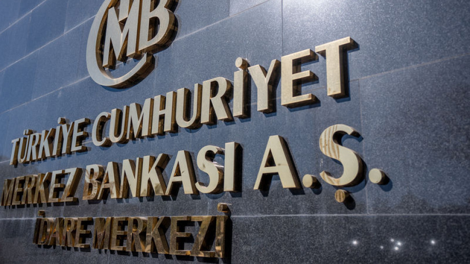 Zorunlu Karşılıklarda Yeni Aylık Büyüme Sınırı Uygulaması ve Kredi Taahhütleri