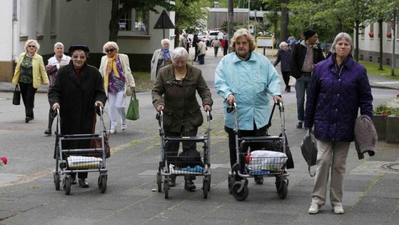 Alman Emeklilik Reformu: İsveç Modeline Dayalı Yeni Emeklilik Fonunun Kurulması ve Yaş Artışı Ön Görüsü