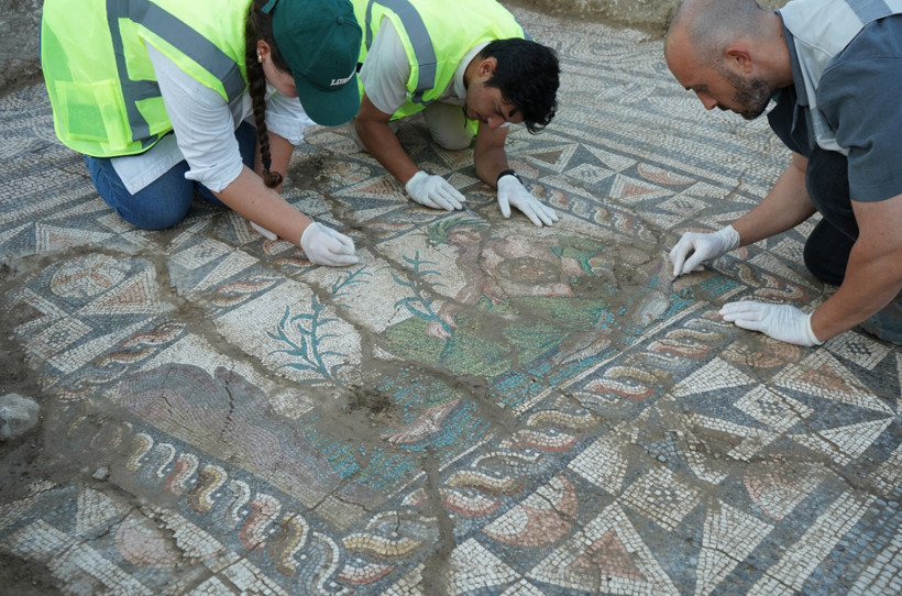 Aspendos’un Kıyısında Keşfedilen Genç Eurymedon Mozaiği: Roma Dönemi Anadolu Sanatına Işık Tutuyor