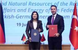 Hürmüz Gerginliği ve Enerji İş Birliğinin Yeni Ufukları: Türkiye-İngiltere? Turkish-German Enerji Forumunun Güncellenmiş İçeriği