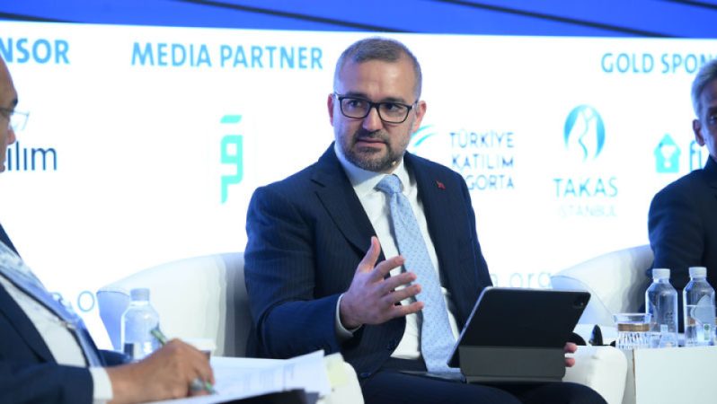 Küresel İslami Ekonomi Zirvesi: Türkiye’de Katılım Finansı ve Makro-Minor Espiriler