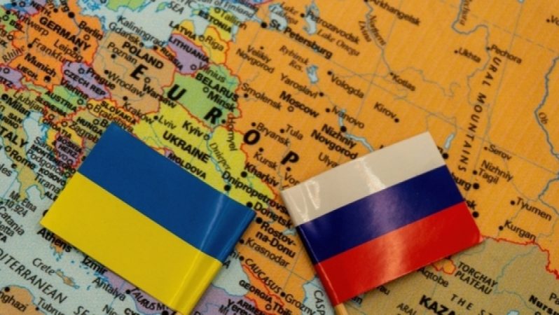 Lavrov: Akıllı teklifler ve güvenlik garantileriyle müzakereye hazırız