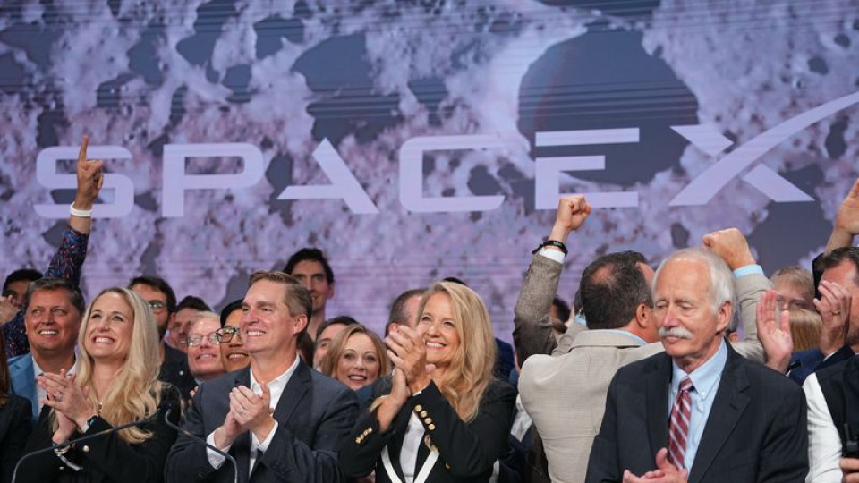 SpaceX Hisseleri Rekor Üstüne Rekor: Piyasa Değeri ve Halka Arz Detayları