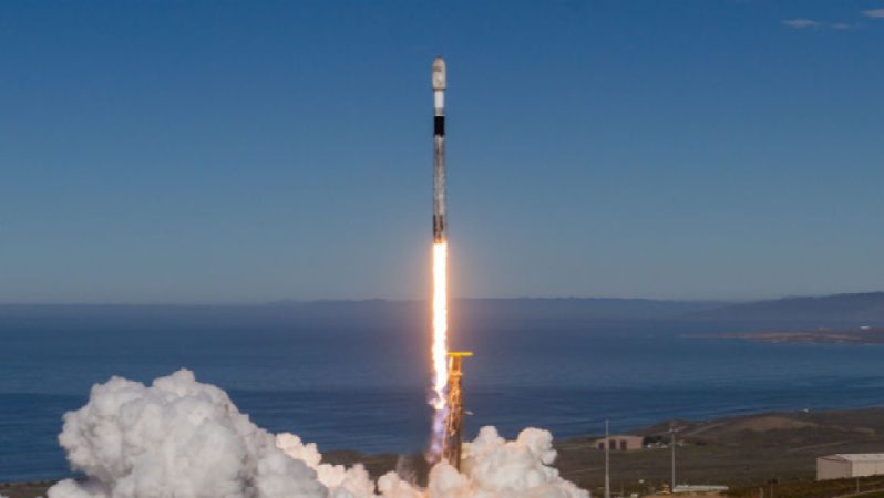 SpaceX Hisselerinde Dalgalı Günler: Piyasa Değeri Kaybı ve Yatırımcı İlgi Analizi