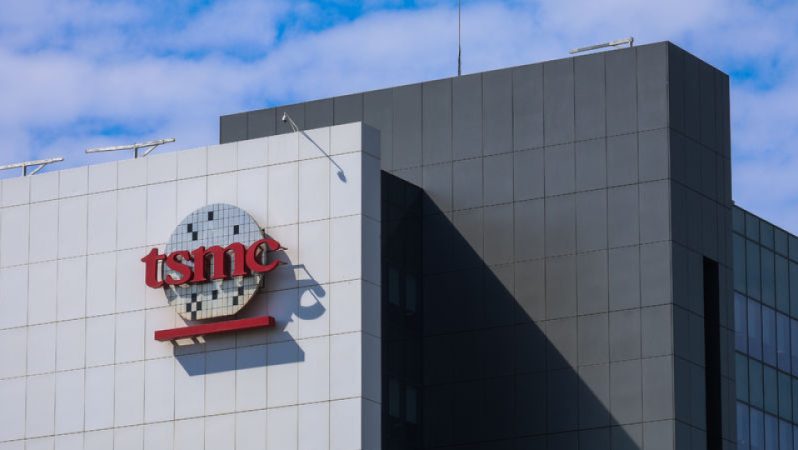TSMC ve Küresel Yapay Zeka Tedarik Zinciri: Gelirler, Tahminler ve Piyasa Gerilimi