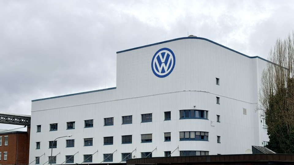 Volkswagen Grubu İçin Stratejik Yeniden Yapılanma: İstihdam ve Üretim Yapısında Değişimler