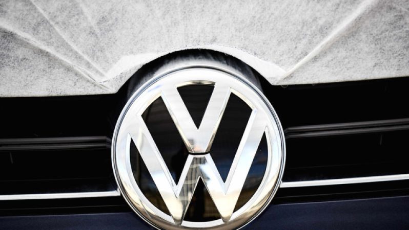 Volkswagen T-Roc Cabriolet ve Fabrika Geleceği: İstihdam ve Savunma Sanayisiyle Görüşmeler